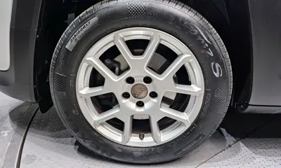 Jeep Renegade 2021, 34605 км, за 11809.11 USD