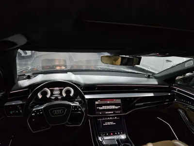 Audi A8 2021, 139000 км, за 32493.11 USD