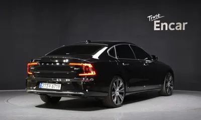 Volvo S90 2023, 103171 км, за 23257.34 USD