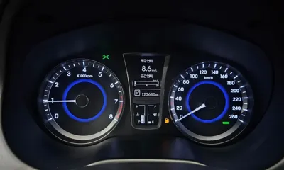 Hyundai Grandeur 2012, 123680 км, за 3311.26 USD - фото 8