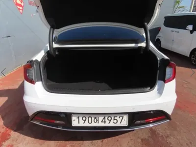 Hyundai Sonata 2022, 90903 км, за 14319.2 USD
