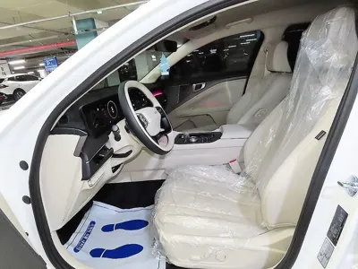 Kia K8 2026, 2029 км, за 27701.2 USD - фото 6