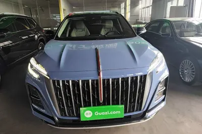 Hongqi HS3 2023, 32100 км, за 15485 USD