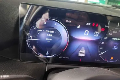 Hongqi HS3 2023, 32100 км, за 15485 USD - фото 14