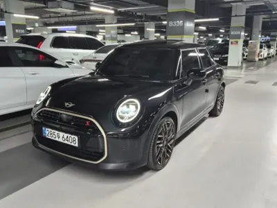 MINI Cooper · 2025 год