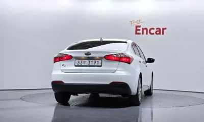 Kia K3 2014, 115782 км, за 3957.71 USD