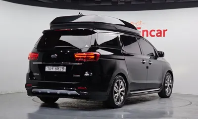 Kia Canival 2019, 96414 км, за 15071.4 USD