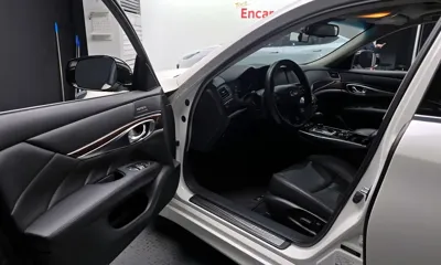 Infiniti Q70 2019, 66459 км, за 13787.44 USD - фото 10