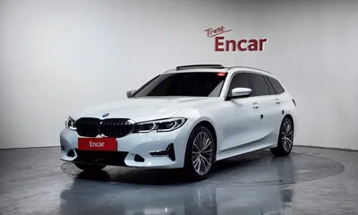 BMW 3-Series · 2022 год
