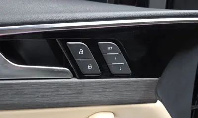 Audi A4 2023, 51158 км, за 19218.25 USD - фото 30