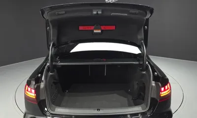 Audi A4 2023, 51158 км, за 19218.25 USD - фото 34