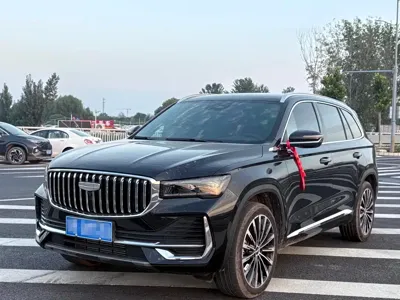 Geely Xingyue L · 2024 год
