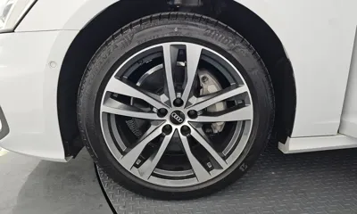 Audi A6 2021, 29511 км, за 25629.12 USD