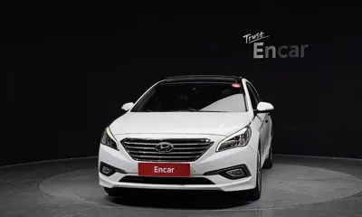 Hyundai Sonata 2016, 145225 км, за 6276.84 USD