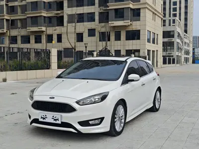 Ford Focus · 2016 год