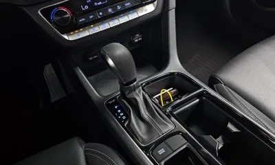 Hyundai Sonata 2018, 62274 км, за 9315.97 USD - фото 9