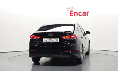 Hyundai Avante 2018, 107306 км, за 5079.11 USD