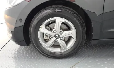 Hyundai Avante 2018, 107306 км, за 5079.11 USD