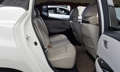 Nissan Leaf 2019, 91372 км, за 7400.07 USD - фото 12
