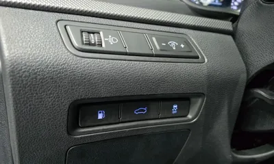 Hyundai Sonata 2018, 137042 км, за 6805.42 USD - фото 14