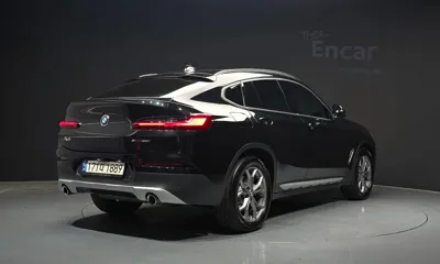 BMW X4 2021, 69129 км, за 24625.42 USD