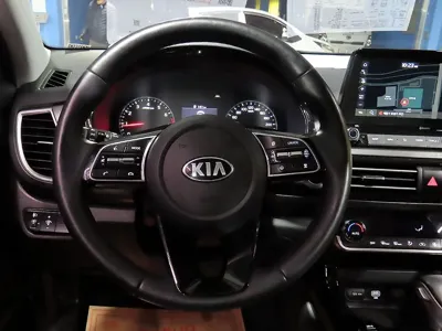 Kia Seltos 2022, 60779 км, за 12936.35 USD - фото 12