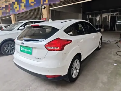 Ford Focus 2017, 64300 км, за 4906.51 USD - фото 7