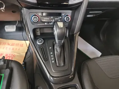 Ford Focus 2017, 64300 км, за 4906.51 USD - фото 14