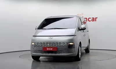 Hyundai Staria 2022, 9746 км, за 27419.88 USD