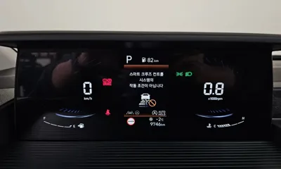 Hyundai Staria 2022, 9746 км, за 27419.88 USD - фото 8