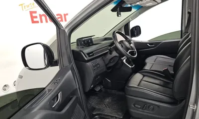 Hyundai Staria 2022, 9746 км, за 27419.88 USD - фото 10