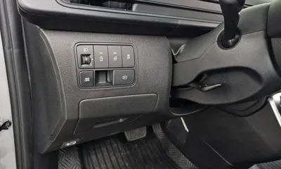 Hyundai Staria 2022, 9746 км, за 27419.88 USD - фото 17
