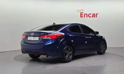 Hyundai Avante 2012, 167929 км, за 2775.02 USD