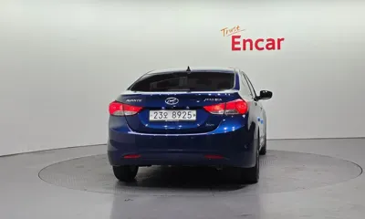 Hyundai Avante 2012, 167929 км, за 2775.02 USD