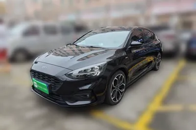 Ford Focus · 2020 год