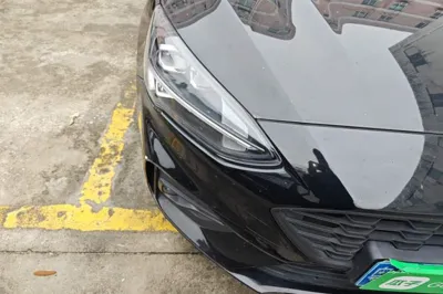 Ford Focus 2020, 85700 км, за 8848 USD - фото 7
