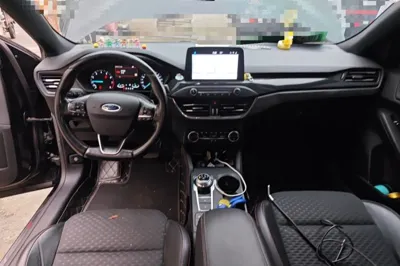 Ford Focus 2020, 85700 км, за 8848 USD - фото 18
