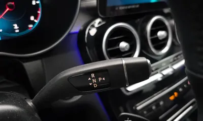 Mercedes-Benz GLC-Class 2022, 3976 км, за 32461.65 USD - фото 9