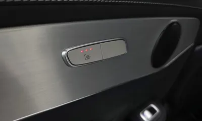 Mercedes-Benz GLC-Class 2022, 3976 км, за 32461.65 USD - фото 31