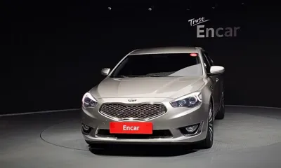 Kia K7 2015, 96179 км, за 5386.23 USD