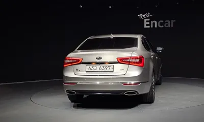Kia K7 2015, 96179 км, за 5386.23 USD