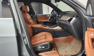 BMW X7 2024, 45484 км, за 59822.89 USD - фото 26