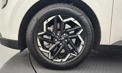 Kia Canival 2025, 21623 км, за 16875.77 USD