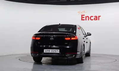 Kia K7 2017, 170889 км, за 4162.54 USD