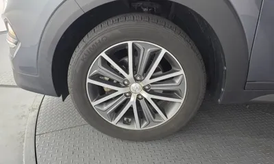 Hyundai Tucson 2016, 131021 км, за 5653.14 USD