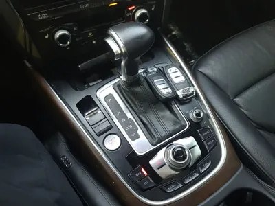 Audi Q5 2014, 168000 км, за 6124.46 USD - фото 8