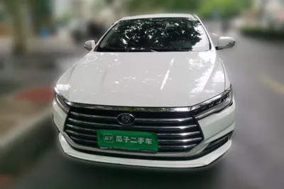 BYD Qin 2019, 109400 км, за 5409 USD