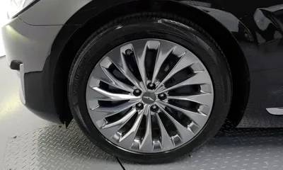 Genesis EQ900 2017, 162735 км, за 14503.3 USD