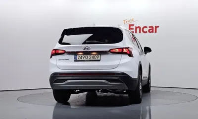 Hyundai Santafe 2021, 79883 км, за 13023.37 USD