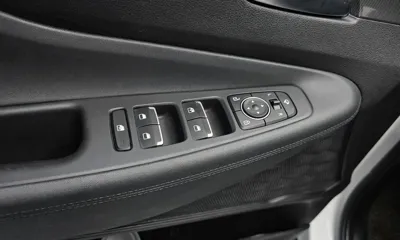 Hyundai Santafe 2021, 79883 км, за 13023.37 USD - фото 29